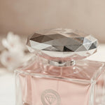 Floral Fruity Women's Perfume - Elegant Crystal Bottle EDP for Daily and Special Occasions